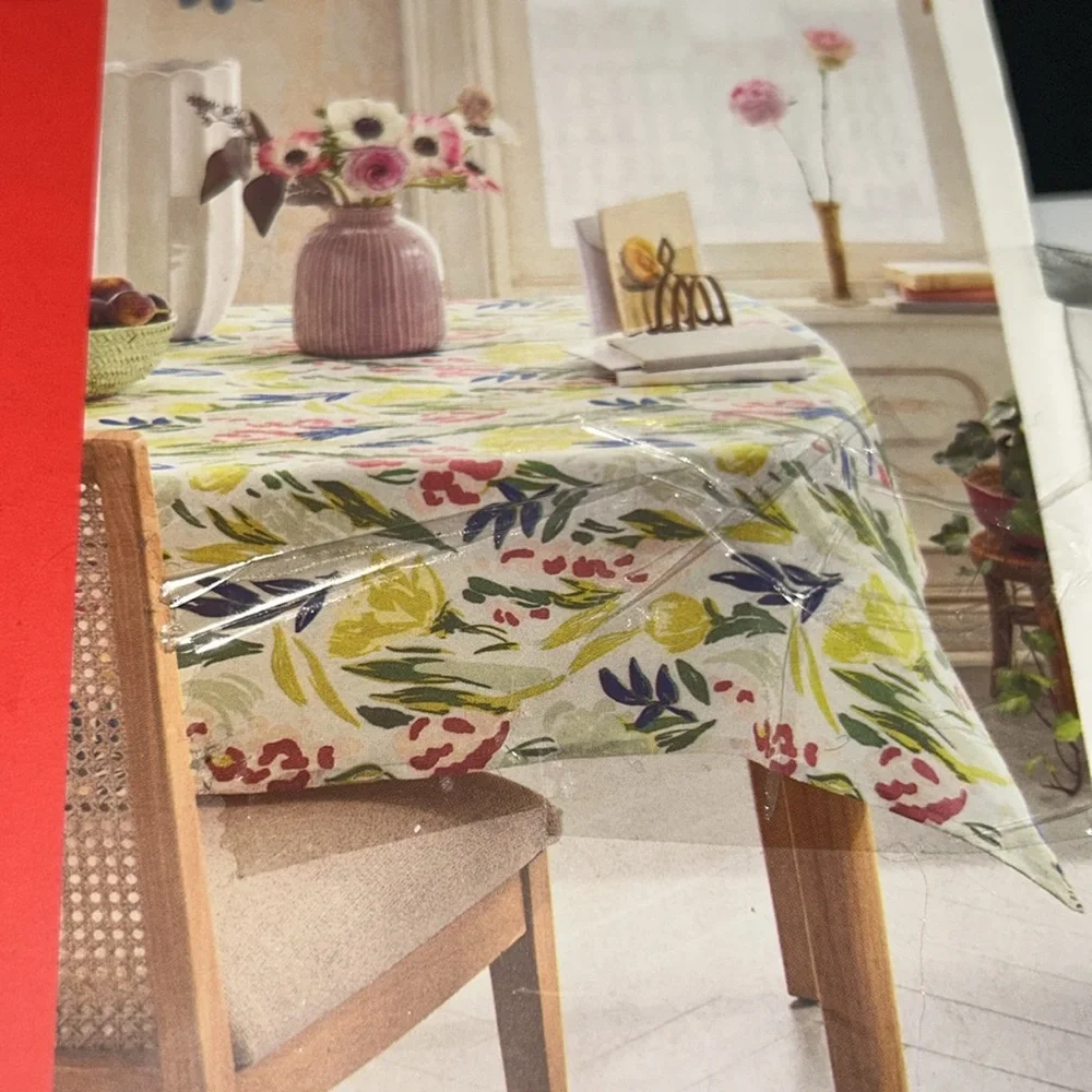 NWT Opalhouse Floral Tablecloth with Multicolor Design